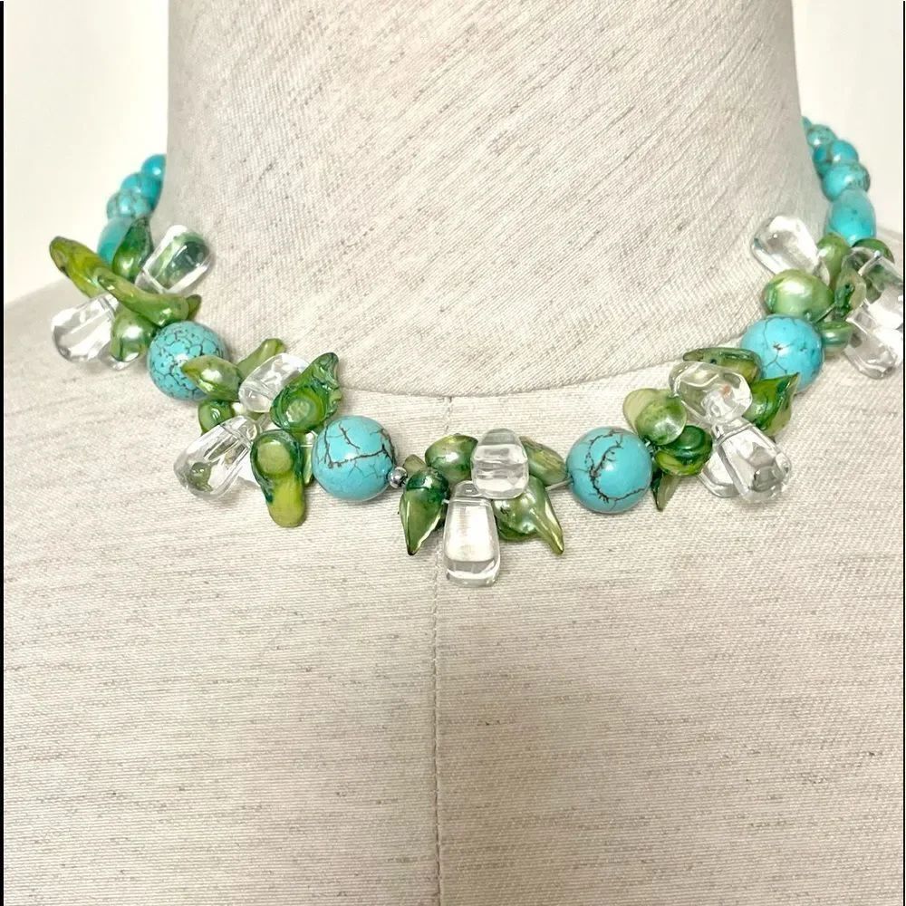 Turquoise and green choker necklace